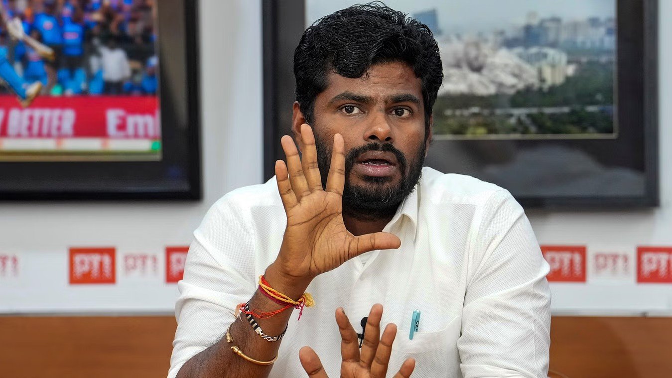 முன்னாள் பாஜக மாநில தலைவர் அண்ணாமலை