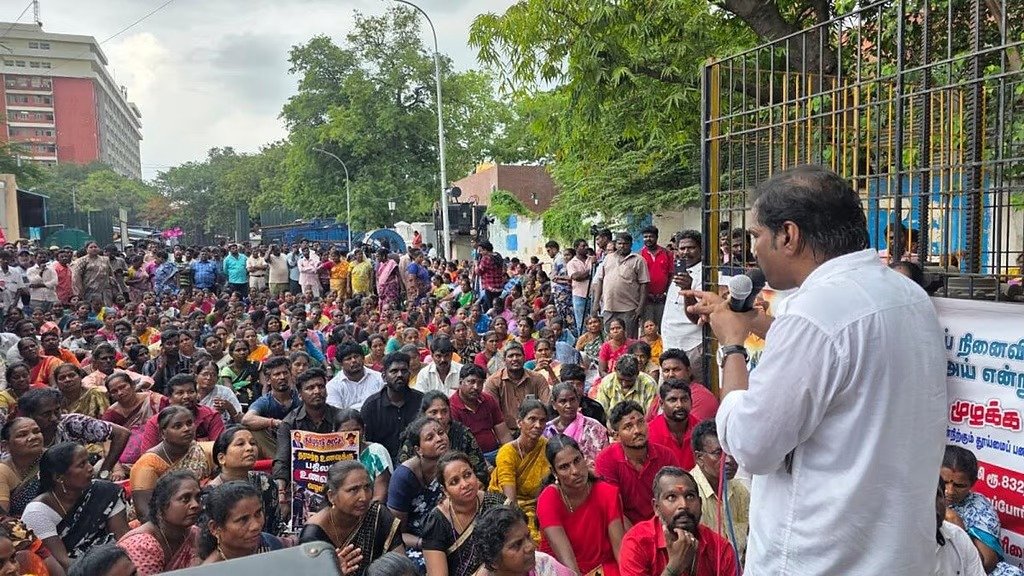 “தேர்தல் வாக்குறுதியின்படி ஒப்பந்த தூய்மை பணியாளர்களை பணி நிரந்தரம் செய்திடுக” – டிடிவி தினகரன்